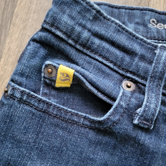 Second Yoga High Rise Skinny Jeans - Picture 4 of 5